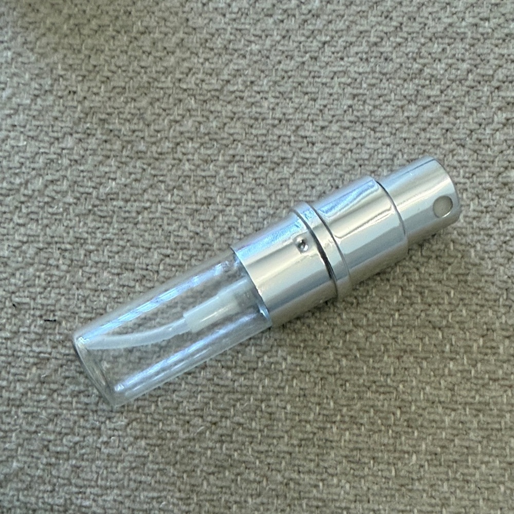 Pink Rhinestone Travel Perfume Atomizer - Picture 3 of 5